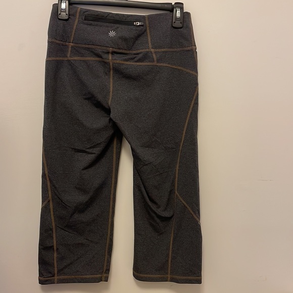 Athleta active Gym Yoga Capri leggings straight leg size XS - Small B66 - Picture 4 of 4